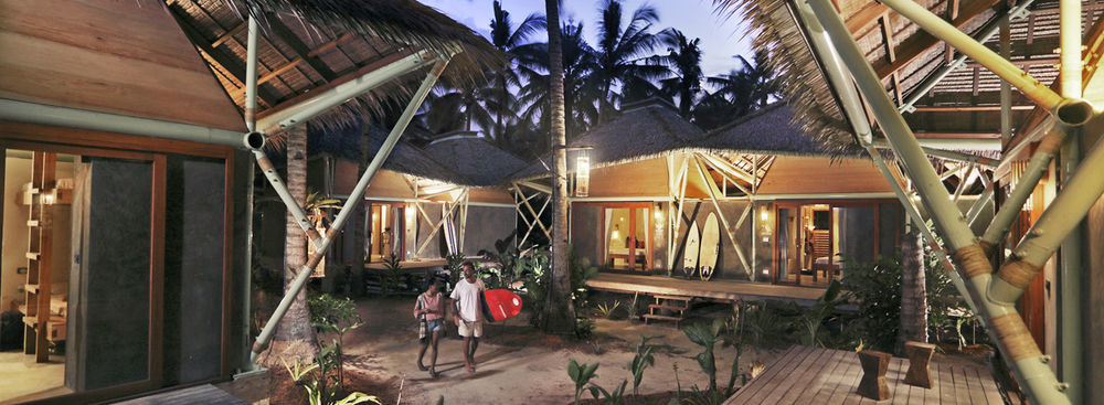 Bravo Beach Resort General Luna  Zewnętrze zdjęcie