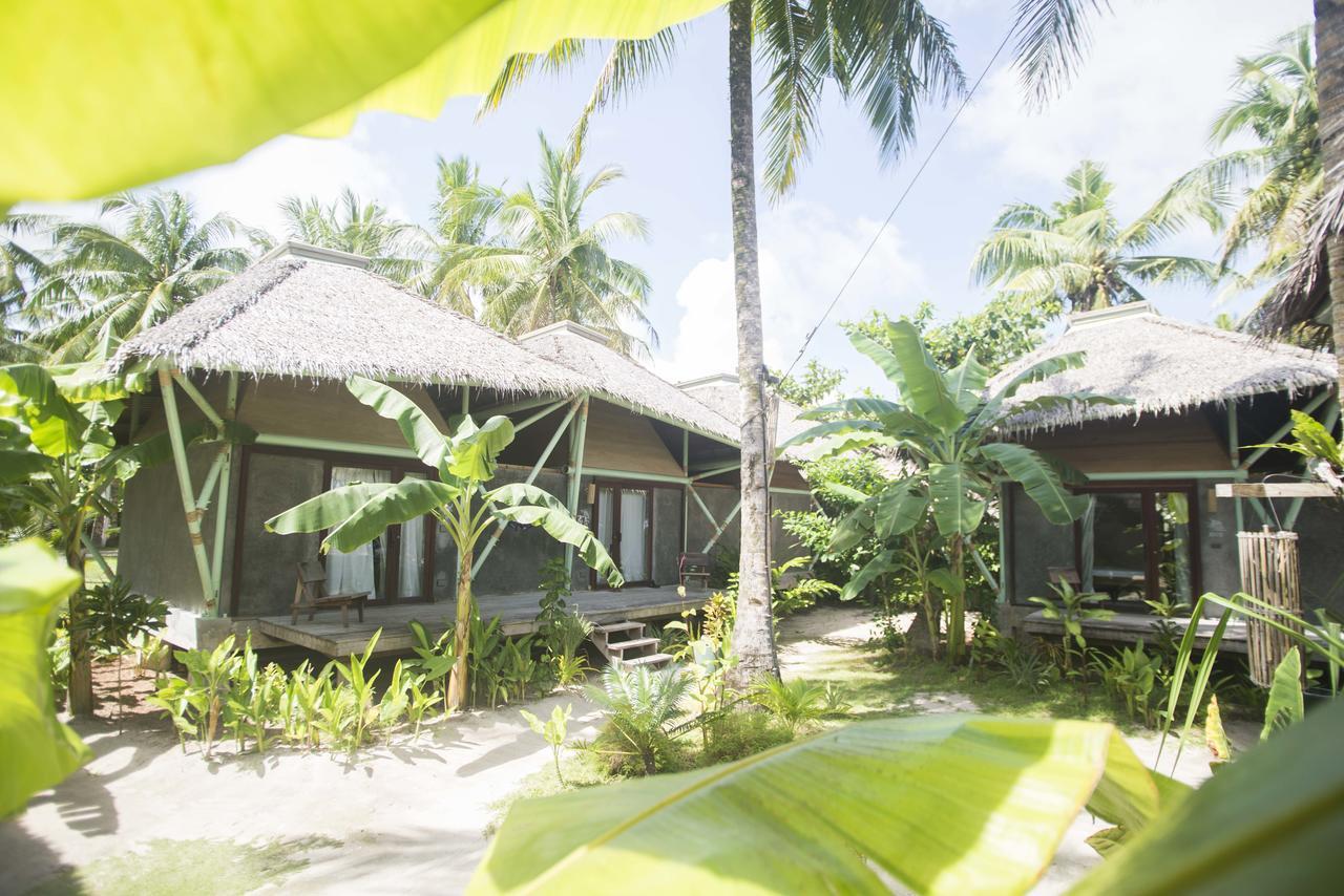 Bravo Beach Resort General Luna  Zewnętrze zdjęcie